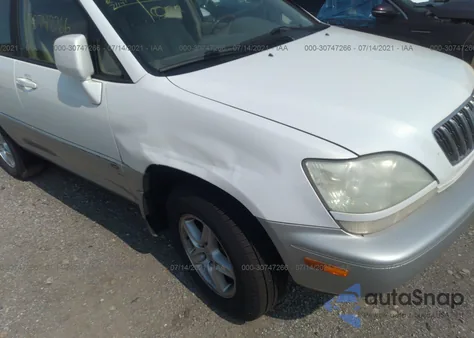 2001 Lexus Rx 300 Base (A4) from USA, damaged, VIN JTJGF10UX10103026